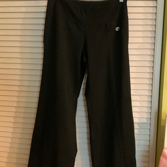 Inmotion vintage black workout pants small - Picture 3 of 6